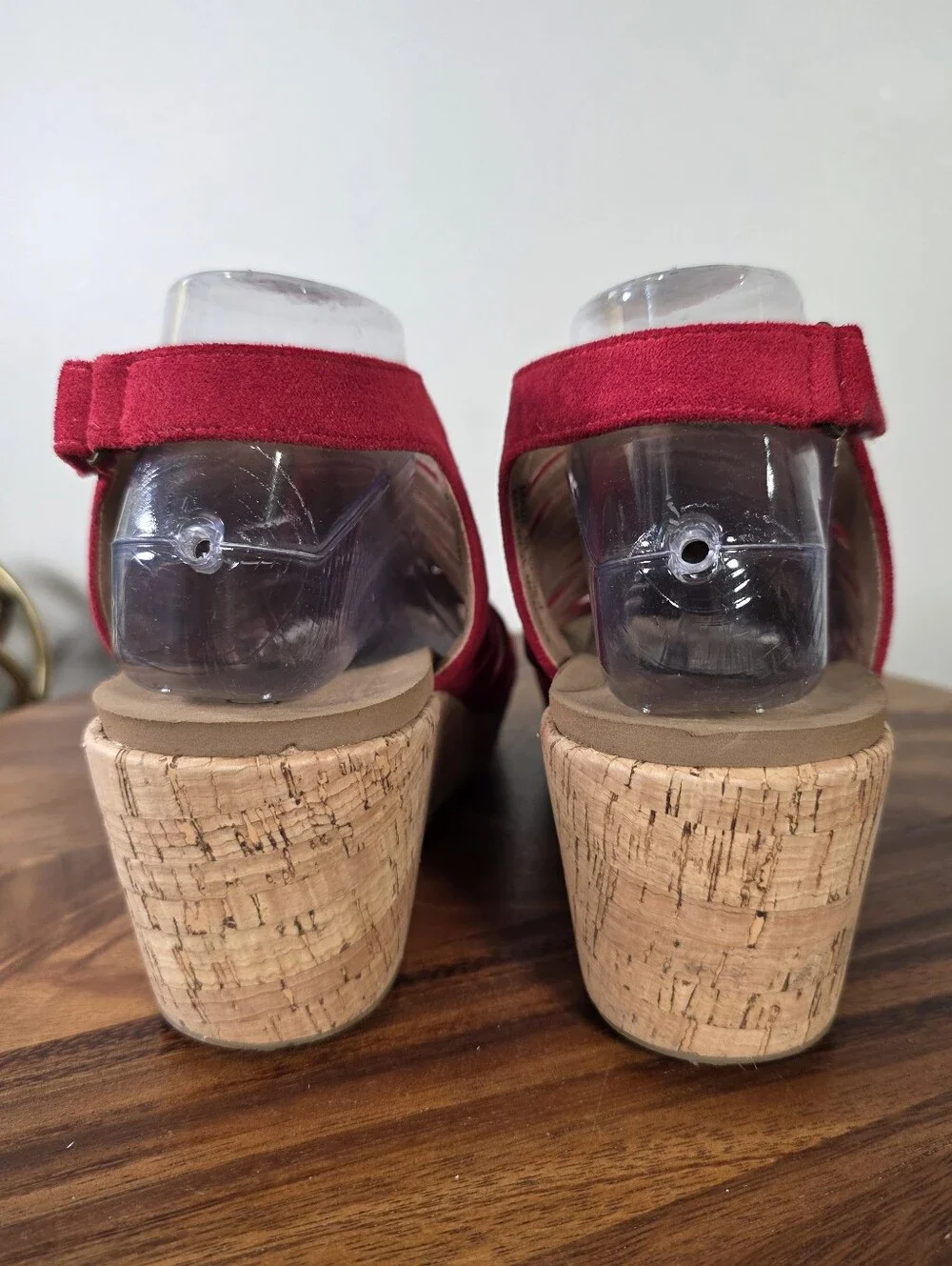 Corkys Oopsie Daisey Red Faux Suede Cork Wedge Sandals Size 9